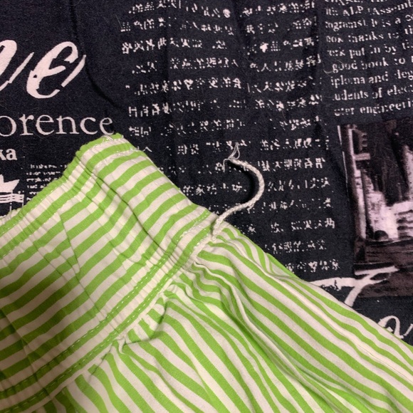 Green candy stripe Hollister skirt size small - Picture 5 of 8